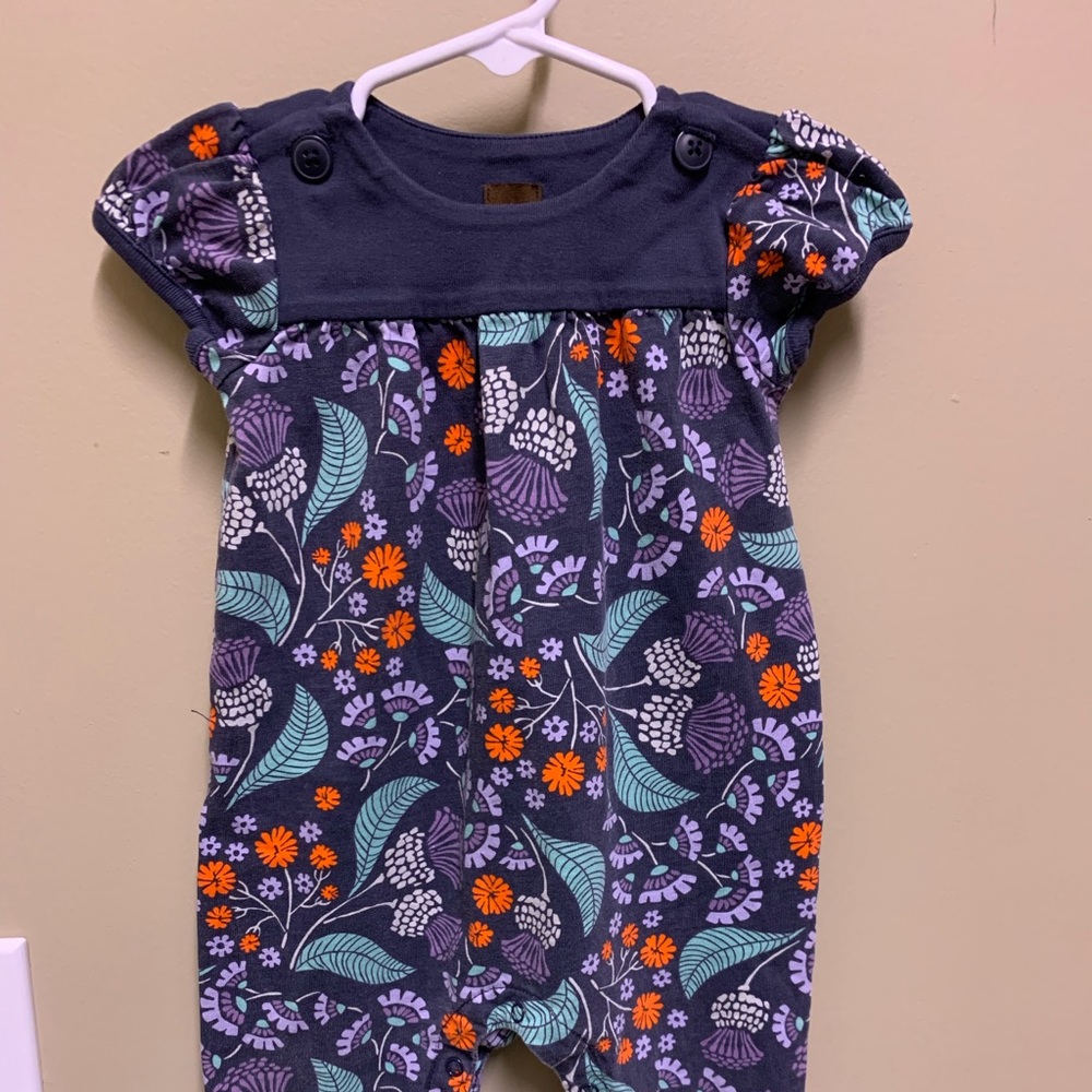 Tea 9-12 month infant girl outfit